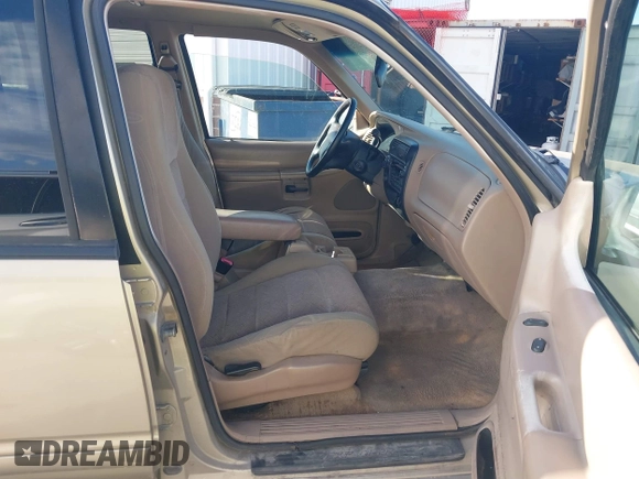 2001 Ford Explorer with VIN 1FMDU72E91ZA10543, listed as a IAAI auction lot 42316149 with 253,862 mi miles and . Bid and sale history available at DreamBid. Image 5.