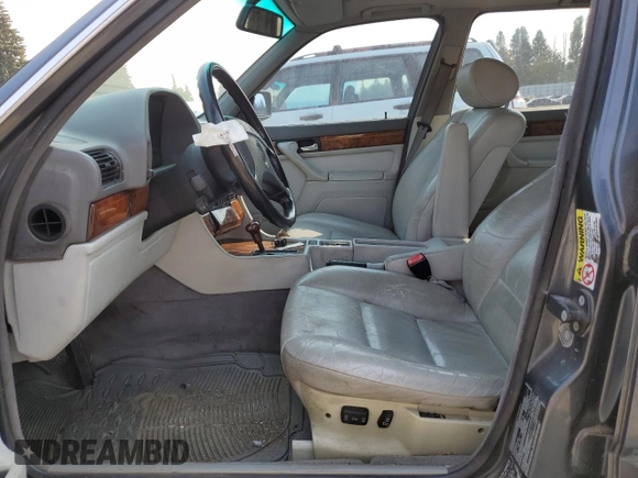 1994 BMW 7 Series z VIN WBAGD4329RDE68127, wystawiony jako Copart lot #70697044 z przebiegiem 179 943 mil mil oraz Czysty tytuł • Clean title. Historia ofert i sprzedaży dostępna na DreamBid. Obrazek 7.