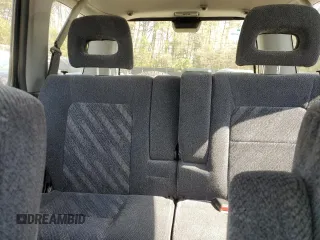 2001 Honda CR-V LX z VIN JHLRD18461C037260, wystawiony jako Copart lot #52115175 z przebiegiem 149 237 mil mil oraz Szkoda całkowita • Salvage title. Historia ofert i sprzedaży dostępna na DreamBid. Obrazek 10.