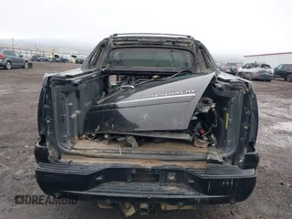 2012 Chevrolet Avalanche LTZ with VIN 3GNTKGE78CG204638, listed as a IAAI auction lot 41141263 with Not provided miles and . Bid and sale history available at DreamBid. Image 15.