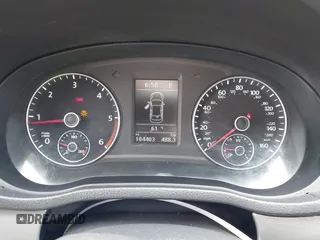 2014 Volkswagen Passat SE с VIN 1VWBN7A32EC043821, выставлен на аукционе IAAI как лот 42047327 с пробегом 104 403 миль миль и . История ставок и продаж доступна на DreamBid. Изображение 7.