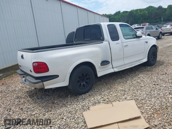 2000 Ford F-150 XL with VIN 1FTRX07W7YKB38454, listed as a IAAI auction lot 42185983 with 260,423 mi miles and . Bid and sale history available at DreamBid. Image 4.