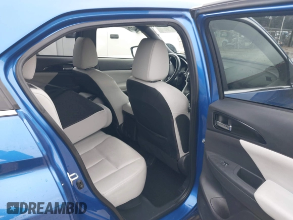 2024 Mitsubishi Eclipse Cross SE z VIN JA4ATWAA5RZ001492, wystawiony jako IAAI lot #41281253 z przebiegiem 25 221 mil mil oraz . Historia ofert i sprzedaży dostępna na DreamBid. Obrazek 8.