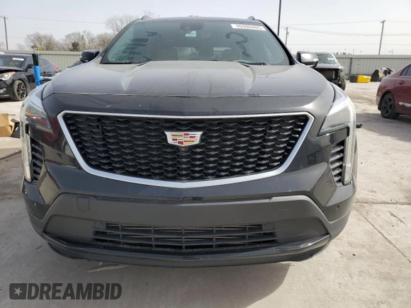 2020 Cadillac XT4 FWD Sport z VIN 1GYFZER49LF079277, wystawiony jako Copart lot #46980405 z przebiegiem 64 140 mil mil oraz Szkoda całkowita • Salvage title. Historia ofert i sprzedaży dostępna na DreamBid. Obrazek 5.
