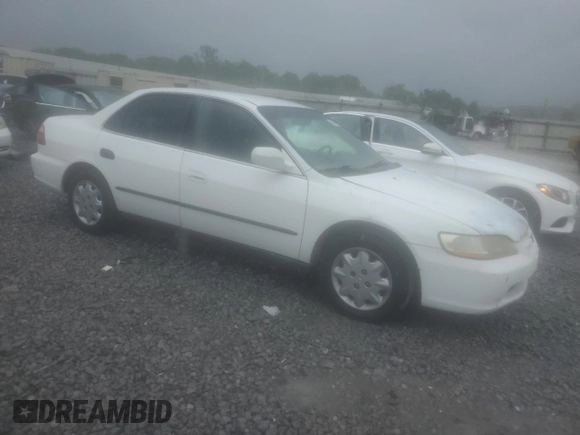 1999 Honda Accord LX z VIN 1HGCG5644XA113195, wystawiony jako Copart lot #58766345 z przebiegiem 187 114 mil mil oraz Szkoda całkowita • Salvage title. Historia ofert i sprzedaży dostępna na DreamBid. Obrazek 4.