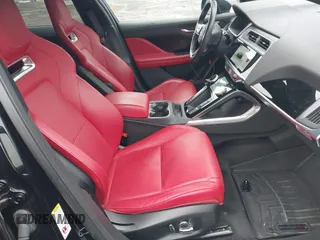 2019 Jaguar I-PACE SE with VIN SADHC2S14K1F71135, listed as a IAAI auction lot 41155996 with 45,800 mi miles. Bid and sale history available at carsss.com. Image 5.