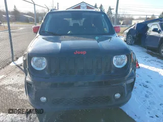 2023 Jeep Renegade Latitude with VIN ZACNJDB19PPP34881, listed as a IAAI auction lot 41552957 with 14,645 mi miles and . Bid and sale history available at carsss.com. Image 12.
