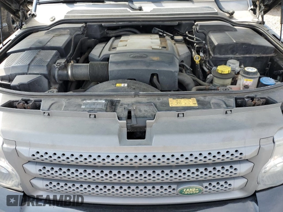 2009 Land Rover Range Rover Sport HSE z VIN SALSK25469A214176, wystawiony jako Copart lot #54962815 z przebiegiem 62 449 mil mil oraz Czysty tytuł • Clean title. Historia ofert i sprzedaży dostępna na DreamBid. Obrazek 12.