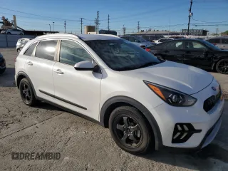 2020 Kia Niro LX with VIN KNDCB3LCXL5423481, listed as a Copart auction lot 45667435 with 77,094 mi miles and Salvage Title. Bid and sale history available at carsss.com. Image 4.