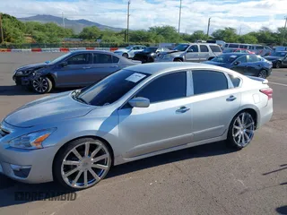 2014 Nissan Altima S with VIN 1N4AL3AP8EN343583, listed as a IAAI auction lot 41989981 with 103,012 mi miles and . Bid and sale history available at DreamBid. Image 6.