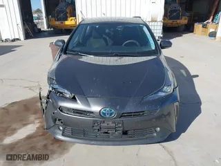 2019 Toyota Prius LE with VIN JTDL9RFUXK3012952, listed as a IAAI auction lot 41134169 with 76,125 mi miles. Bid and sale history available at carsss.com. Image 12.