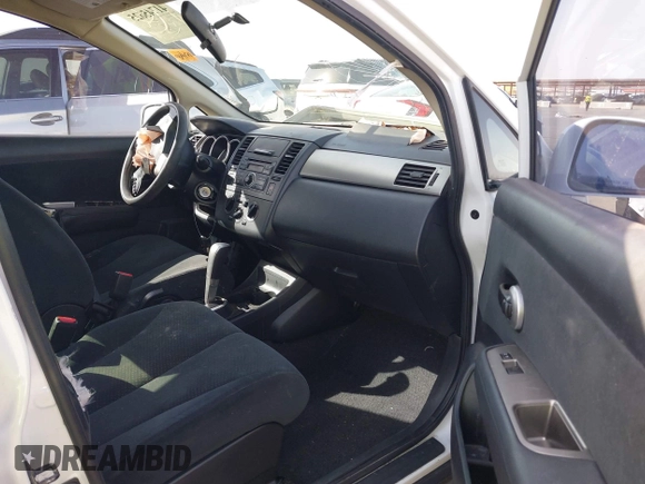 2010 Nissan Versa 1.8 S with VIN 3N1BC1CP0AL389129, listed as a IAAI auction lot 41745625 with 115,854 mi miles. Bid and sale history available at carsss.com. Image 5.
