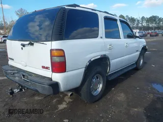 2002 GMC Yukon SLT with VIN 1GKEC13Z52R234604, listed as a IAAI auction lot 41375495 with 1 mi miles. Bid and sale history available at carsss.com. Image 4.