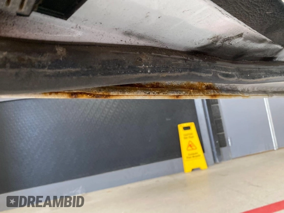 2014 Chevrolet Express Cargo with VIN 1GCWGFCA2E1184095, listed as a IAAI auction lot 42725036 with 270,636 mi miles and . Bid and sale history available at DreamBid. Image 19.