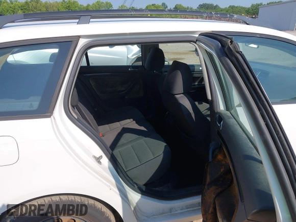 2010 Volkswagen Jetta S with VIN 3VWKZ7AJ6AM631670, listed as a IAAI auction lot 42575307 with 123,681 mi miles and . Bid and sale history available at DreamBid. Image 8.