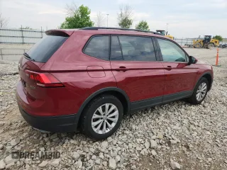 2019 Volkswagen Tiguan S z VIN 3VV0B7AX1KM180153, wystawiony jako Copart lot #60573955 z przebiegiem 66 995 mil mil oraz Szkoda całkowita • Salvage title. Historia ofert i sprzedaży dostępna na DreamBid. Obrazek 3.
