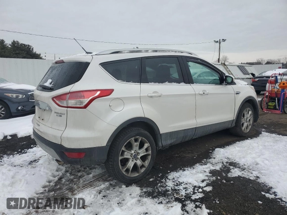 2016 Ford Escape Titanium with VIN 1FMCU9J90GUC70945, listed as a Copart auction lot 44897595 with 119,875 mi miles and Salvage Title. Bid and sale history available at DreamBid. Image 3.