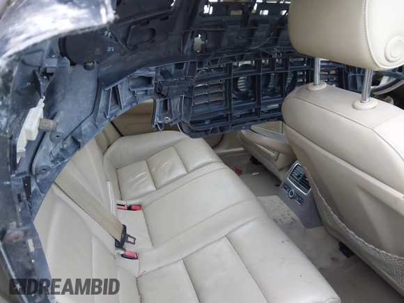 2006 Audi A6 with VIN WAUDG74F26N032963, listed as a IAAI auction lot 41366015 with 999,999 mi miles. Bid and sale history available at carsss.com. Image 8.