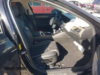 2020 Genesis G90 Ultimate z VIN KMTF54PH7LU080703, wystawiony jako IAAI lot #42233268 z przebiegiem 28 716 mil mil oraz . Historia ofert i sprzedaży dostępna na DreamBid. Obrazek 5.