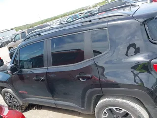 2016 Jeep Renegade Trailhawk with VIN ZACCJBCT3GPD11390, listed as a IAAI auction lot 42038160 with 91,302 mi miles and . Bid and sale history available at carsss.com. Image 15.