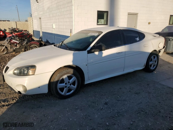 2008 Pontiac Grand Prix with VIN 2G2WP552281118925, listed as a Copart auction lot 48022855 with 42,528 mi miles and Salvage Title. Bid and sale history available at carsss.com. Image 1.