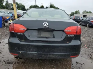 2012 Volkswagen Jetta SE с VIN 3VWDP7AJ0CM335092, выставлен на аукционе Copart как лот 61210775 с пробегом 129 731 миль миль и Чистый • Clean title. История ставок и продаж доступна на DreamBid. Изображение 6.