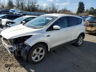 2016 Ford Escape SE z VIN 1FMCU0G73GUB48369, wystawiony jako Copart lot #47526865 z przebiegiem 105 186 mil mil oraz Szkoda całkowita • Salvage title. Historia ofert i sprzedaży dostępna na DreamBid. Obrazek 1.