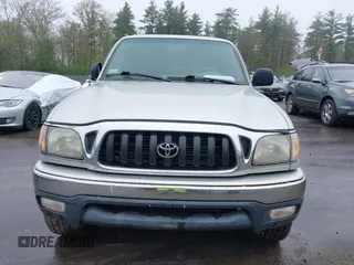 2003 Toyota Tacoma with VIN 5TEWN72N83Z264472, listed as a IAAI auction lot 42186444 with 266,312 mi miles. Bid and sale history available at carsss.com. Image 12.
