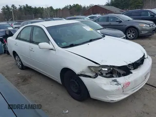 2003 Toyota Camry LE z VIN 4T1BE32K33U219697, wystawiony jako IAAI lot #42003327 z przebiegiem 217 500 mil mil oraz . Historia ofert i sprzedaży dostępna na DreamBid. Obrazek 13.