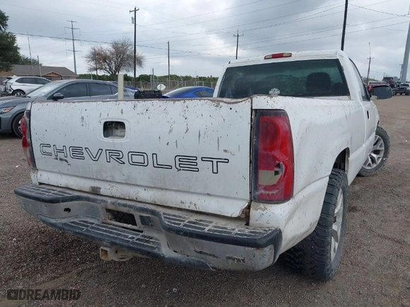 2005 Chevrolet Silverado 1500 Work Truck with VIN 1GCEC14XX5Z335540, listed as a IAAI auction lot 41516285 with 1 mi miles. Bid and sale history available at carsss.com. Image 4.