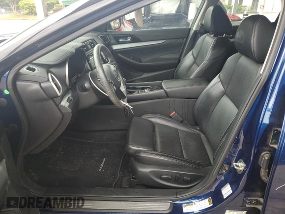 2016 Nissan Maxima Platinum with VIN 1N4AA6AP4GC417412, listed as a Copart auction lot 61597005 with 59,932 mi miles and Salvage title. Bid and sale history available at DreamBid. Image 7.