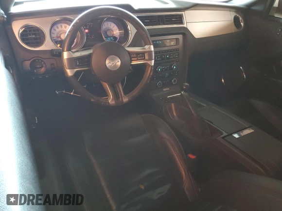 2011 Ford Mustang GT z VIN 1ZVBP8CF2B5107606, wystawiony jako Copart lot #61621395 z przebiegiem 144 648 mil mil oraz Czysty tytuł • Clean title. Historia ofert i sprzedaży dostępna na DreamBid. Obrazek 8.
