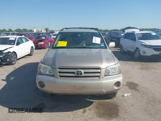 2006 Toyota Highlander w/3rd Row z VIN JTEEP21A460141050, wystawiony jako IAAI lot #42043515 z przebiegiem 184 126 mil mil oraz . Historia ofert i sprzedaży dostępna na DreamBid. Obrazek 12.