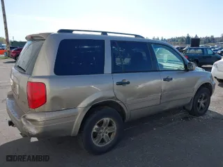 2003 Honda Pilot EX with VIN 2HKYF18433H525852, listed as a IAAI auction lot 41845083 with 281,284 mi miles. Bid and sale history available at carsss.com. Image 6.