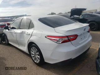 2018 Toyota Camry LE with VIN JTNB11HK0J3032024, listed as a Copart auction lot 41368875 with 69,979 mi miles and Salvage title. Bid and sale history available at DreamBid. Image 2.
