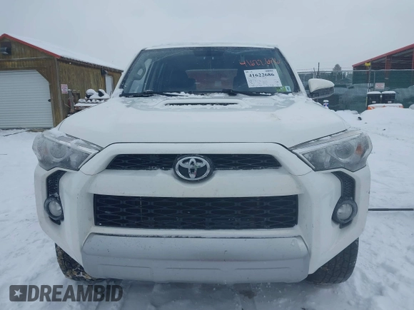 2018 Toyota 4Runner SR5 with VIN JTEBU5JR9J5519118, listed as a IAAI auction lot 41622686 with 92,178 mi miles. Bid and sale history available at carsss.com. Image 12.