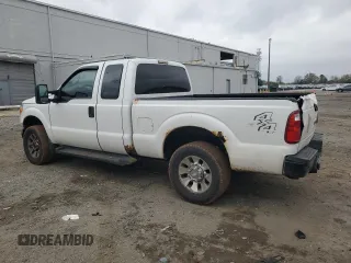 2013 Ford F-250 XL with VIN 1FT7X2B62DEB20592, listed as a Copart auction lot 51535495 with 390,072 mi miles and Salvage Title. Bid and sale history available at DreamBid. Image 2.