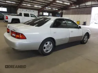 1999 Lexus ES 300 Luxury Sport Sdn with VIN JT8BF28G3X0205731, listed as a Copart auction lot 54057085 with 146,207 mi miles and Salvage Title. Bid and sale history available at carsss.com. Image 3.