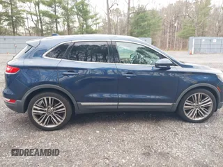 2015 Lincoln MKC z VIN 5LMTJ2AH4FUJ17746, wystawiony jako IAAI lot #42027746 z przebiegiem 111 240 mil mil oraz . Historia ofert i sprzedaży dostępna na DreamBid. Obrazek 13.
