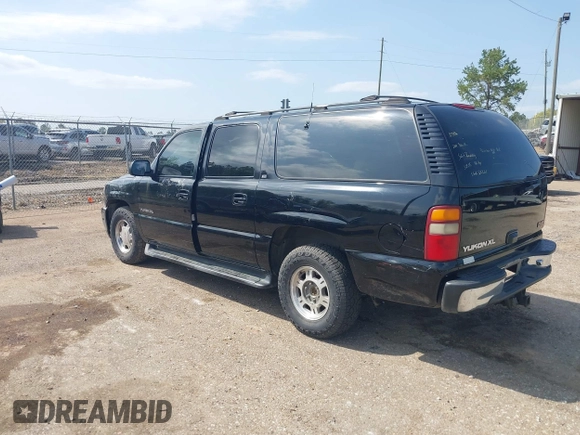 2001 GMC Yukon XL SLE with VIN 3GKFK16T71G273496, listed as a IAAI auction lot 41891755 with Not Provided miles. Bid and sale history available at carsss.com. Image 3.