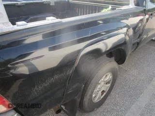 2014 Toyota Tacoma z VIN 5TFMU4FN2EX022435, wystawiony jako IAAI lot #42524096 z przebiegiem 290 049 mil mil oraz . Historia ofert i sprzedaży dostępna na DreamBid. Obrazek 1.
