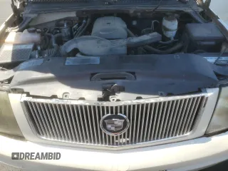 2005 Cadillac Escalade z VIN 1GYEC63T25R181430, wystawiony jako Copart lot #60573205 z przebiegiem 226 012 mil mil oraz Czysty tytuł • Clean title. Historia ofert i sprzedaży dostępna na DreamBid. Obrazek 11.
