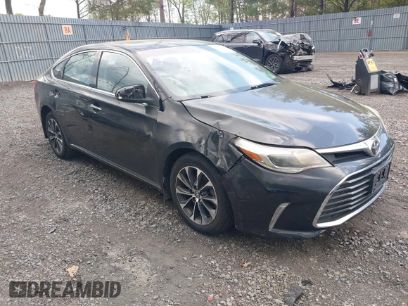 2016 Toyota Avalon Limited with VIN 4T1BK1EB2GU228678, listed as a IAAI auction lot 42161073 with 207,976 mi miles and . Bid and sale history available at carsss.com. Image 1.