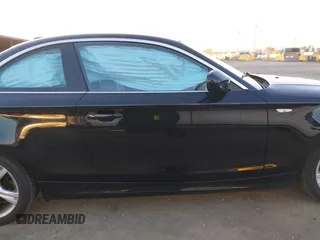 2013 BMW 1 Series 128i с VIN WBAUP9C53DVS95917, выставлен на аукционе IAAI как лот 41398338 с пробегом 52 160 миль миль и . История ставок и продаж доступна на DreamBid. Изображение 14.