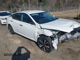 2021 Nissan Altima SV z VIN 1N4BL4DW1MN318603, wystawiony jako IAAI lot #41532417 z przebiegiem 51 328 mil mil oraz . Historia ofert i sprzedaży dostępna na DreamBid. Obrazek 1.