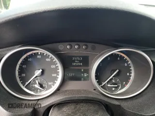 2011 Mercedes-Benz R R 350 with VIN 4JGCB6FE1BA125949, listed as a Copart auction lot 68250894 with 185,994 mi miles and Clean Title. Bid and sale history available at carsss.com. Image 9.