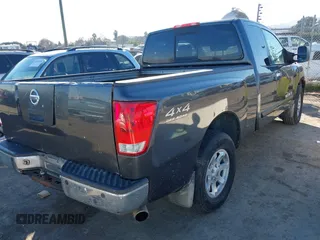 2006 Nissan Titan XE with VIN 1N6AA06B66N531528, listed as a IAAI auction lot 41388439 with 177,650 mi miles. Bid and sale history available at carsss.com. Image 4.