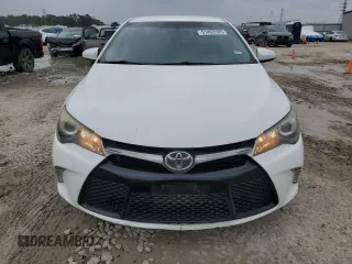 2015 Toyota Camry XLE with VIN 4T1BF1FK2FU108204, listed as a Copart auction lot 51493185 with 142,346 mi miles and Salvage Title. Bid and sale history available at DreamBid. Image 5.