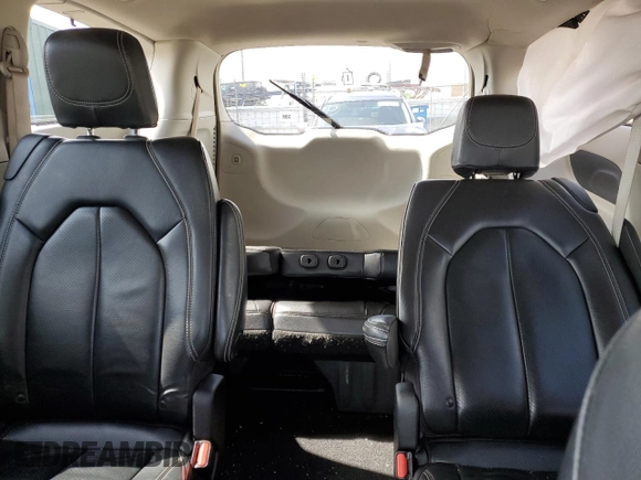 2022 Chrysler Pacifica Touring L with VIN 2C4RC1BG8NR158629, listed as a Copart auction lot 58541395 with 76,544 mi miles and Salvage title. Bid and sale history available at DreamBid. Image 10.