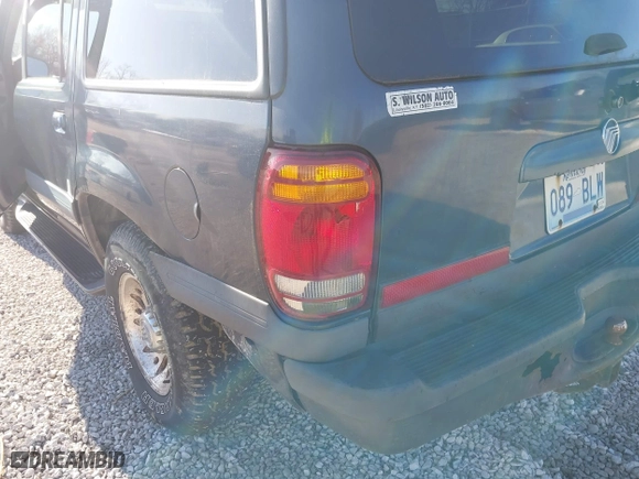 1998 Mercury Mountaineer with VIN 4M2ZU55P3WUJ17243, listed as a IAAI auction lot 41658097 with 219,464 mi miles. Bid and sale history available at carsss.com. Image 12.